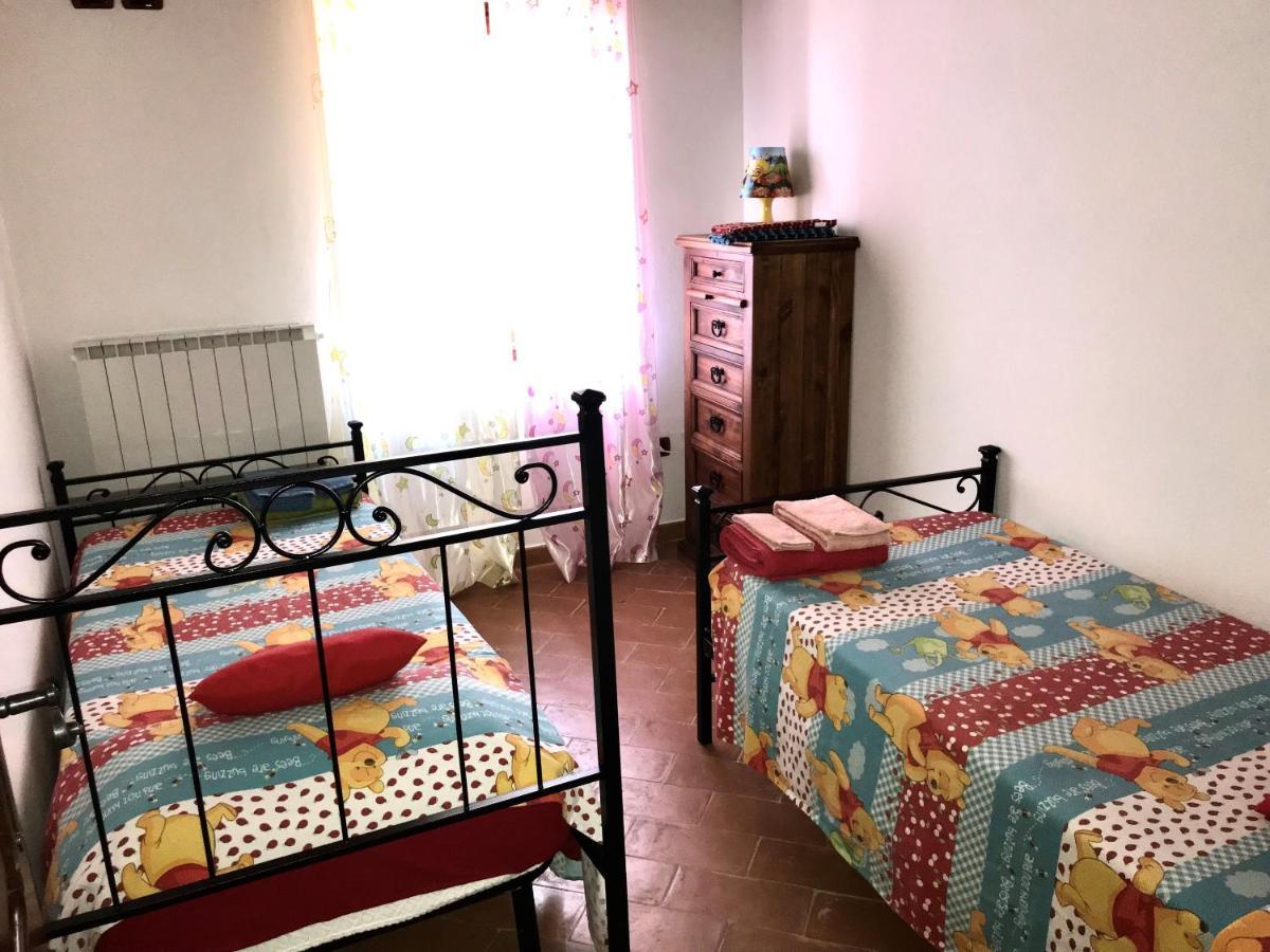 Agriturismo Podere Casano Радикофани Екстериор снимка