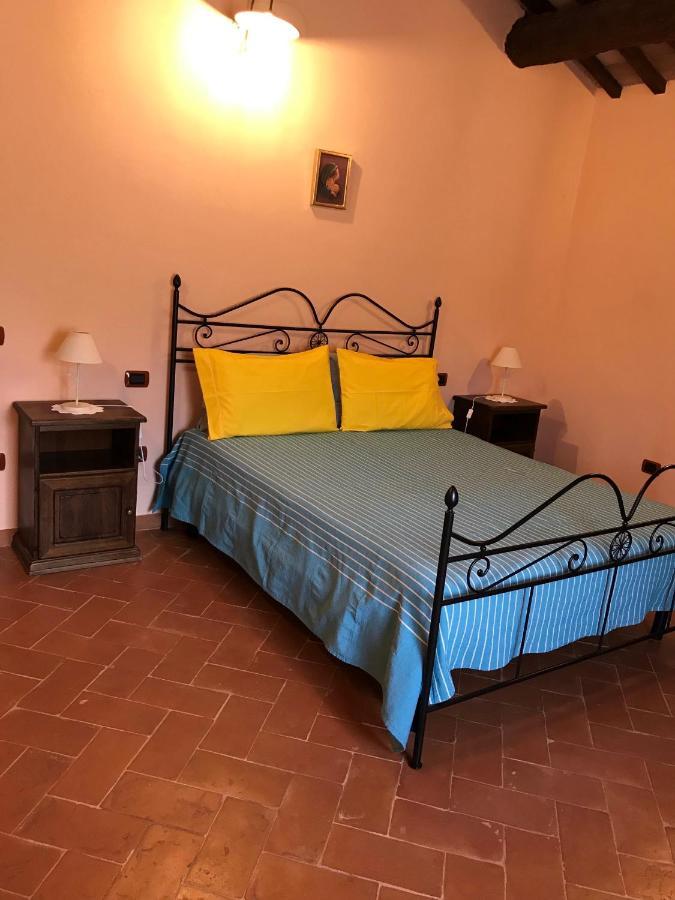 Agriturismo Podere Casano Радикофани Екстериор снимка