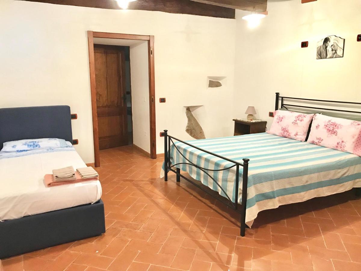Agriturismo Podere Casano Радикофани Екстериор снимка