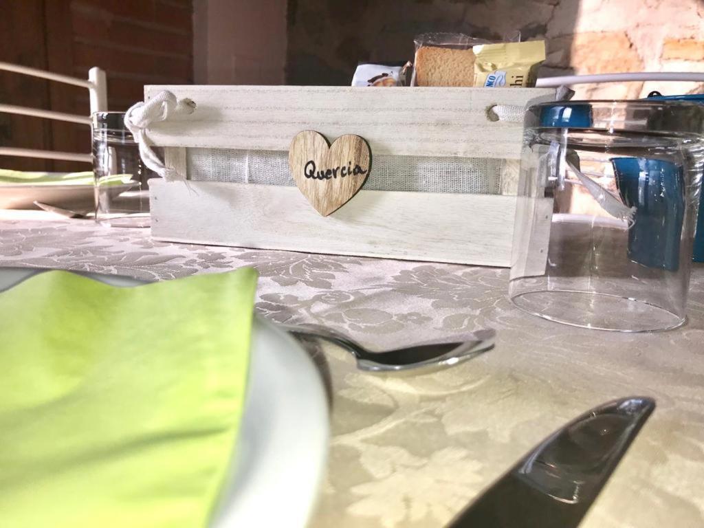 Agriturismo Podere Casano Радикофани Екстериор снимка
