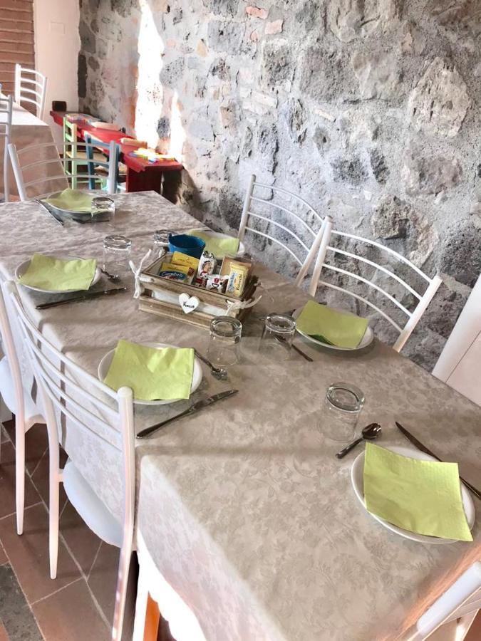 Agriturismo Podere Casano Радикофани Екстериор снимка
